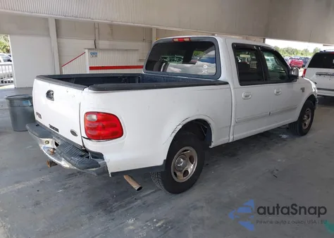 2002 Ford F-150 Lariat/Xlt z USA, uszkodzony, nr VIN 1FTRW07L82KB90613